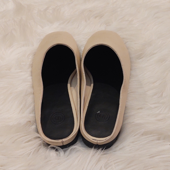 Urban Outfitter NWOT Mules Square Toe Minimal 90’s - Picture 4 of 7